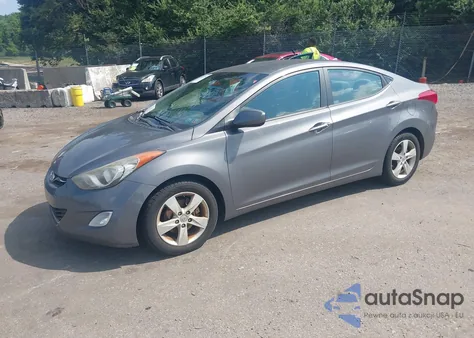 2012 Hyundai Elantra Gls z USA, uszkodzony, nr VIN 5NPDH4AE8CH065326